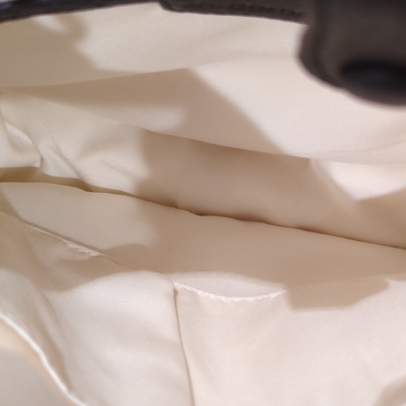 Ah-dorned Classic Canvas Messenger Bag With Black Trim And Gold Accents - Picture 10 of 12